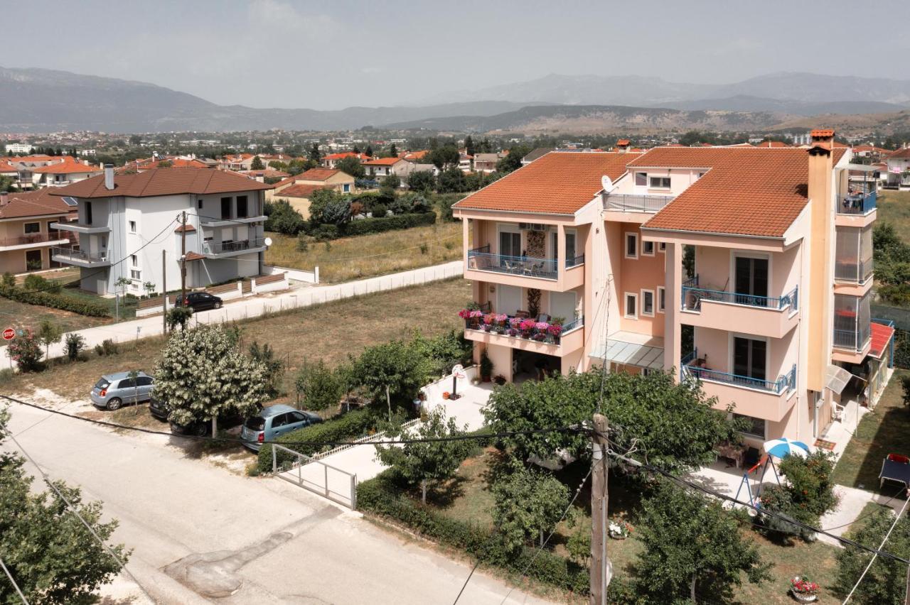 Amazing Place In Pedini Ioannina Exterior photo
